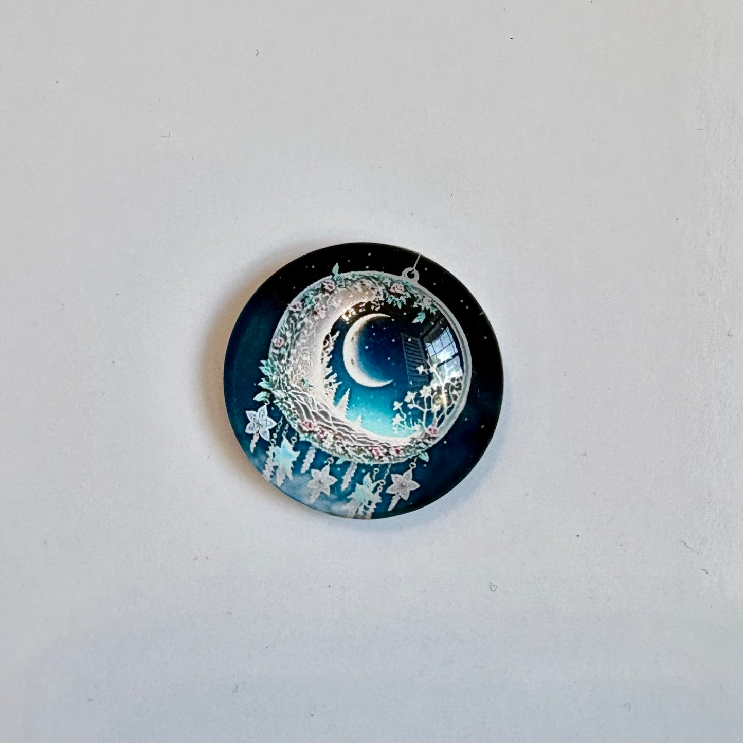 Crown - Dreamcatcher Moon Magnet
