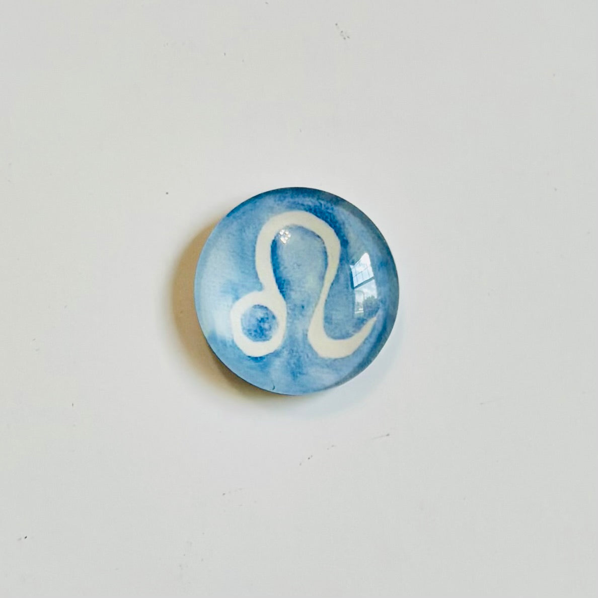 Crown - Leo Zodiac Symbol Magnet