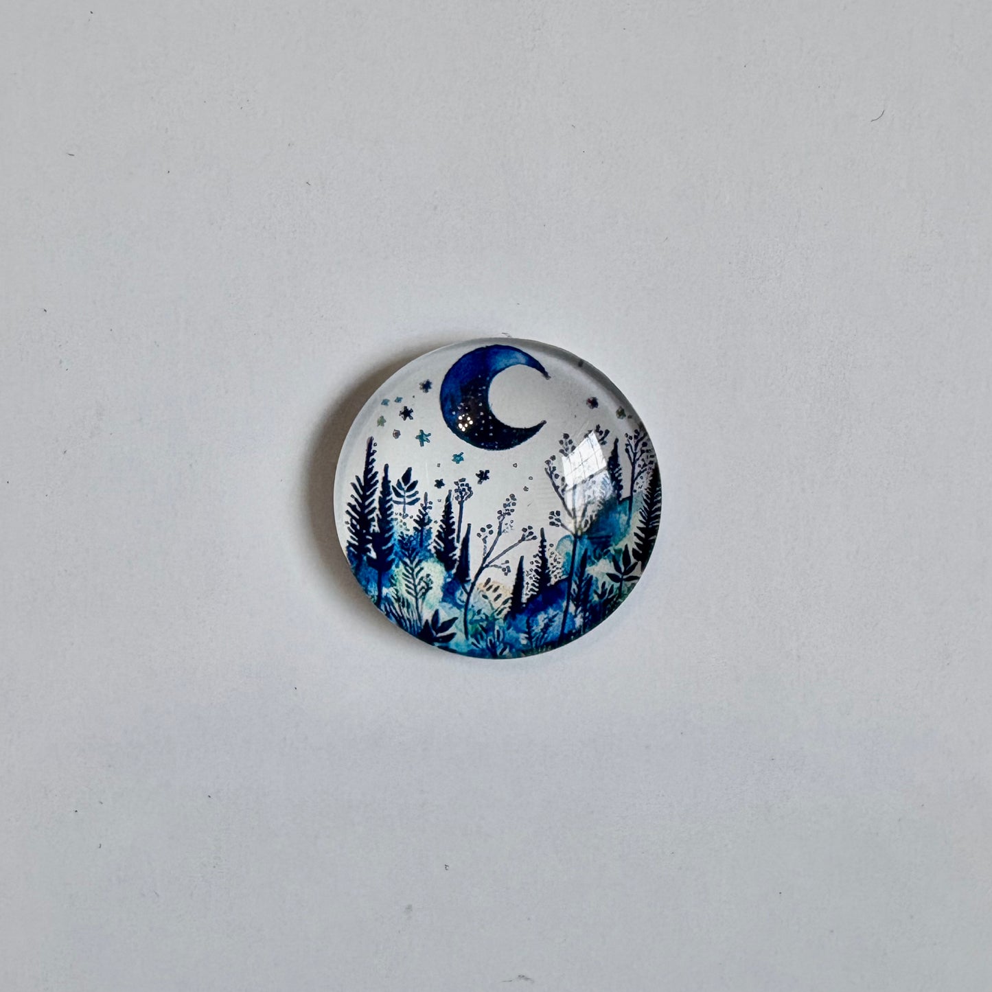 Blue Moon Round Crown